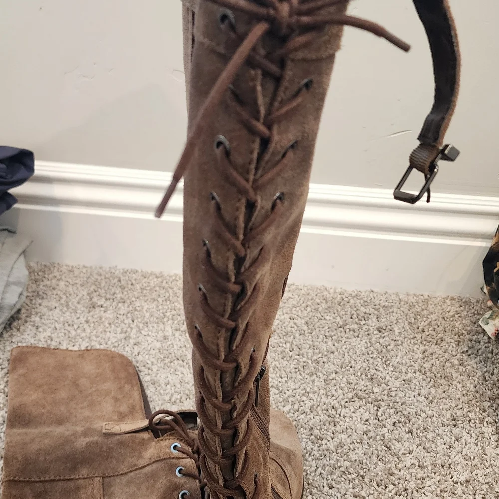 Brand new Over the knee suede boots - Picture 2 of 2